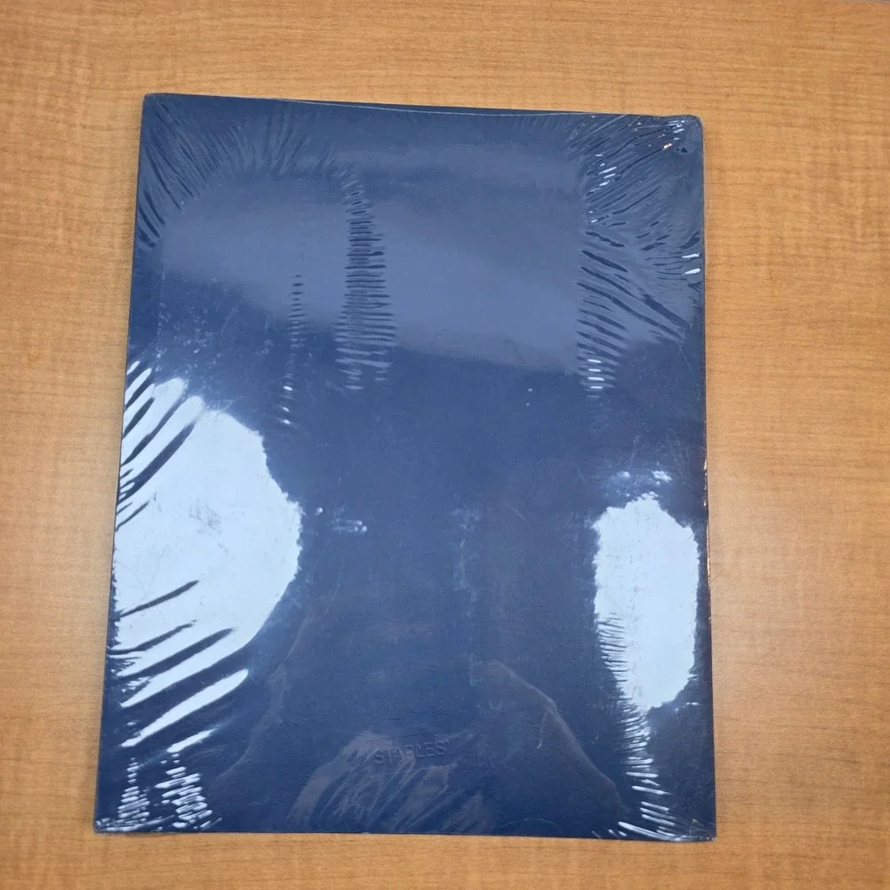 Staples Brand #907701 2-pocket Folders Textured Finish Business Card Slot 11x9‎